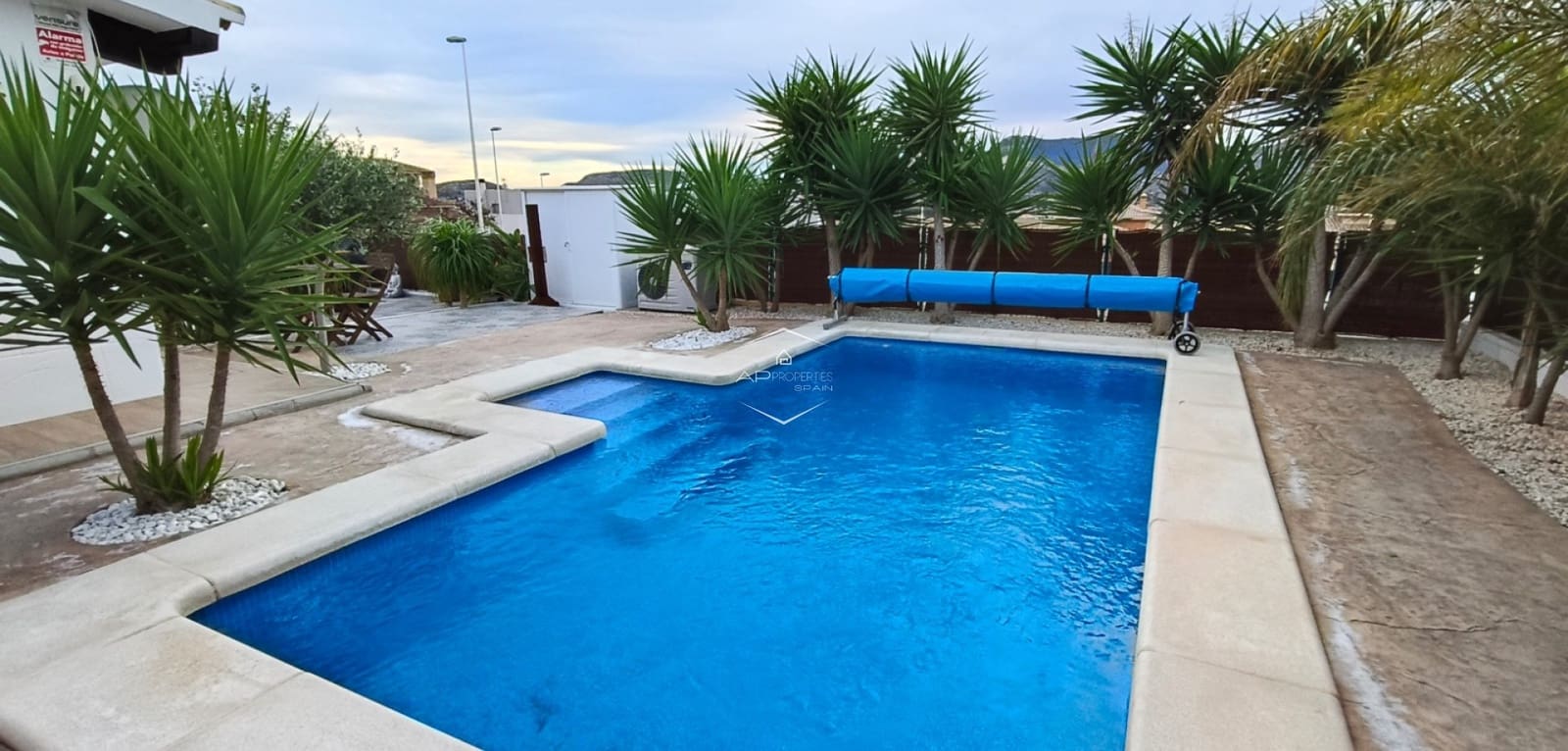 2 bedroom Villa for sale in Aspe with pool - € 239,900 (Ref: 9474604)