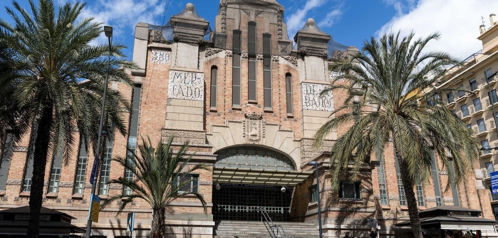 2 bedroom Apartment for sale in Alicante / Alacant city - € 234,900 (Ref: 9479002)