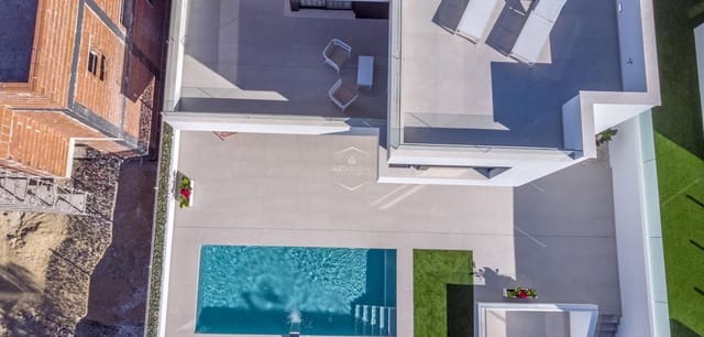 3 Zimmer Villa zu verkaufen in Rojales mit Pool - 567.000 € (Ref: 9479005)