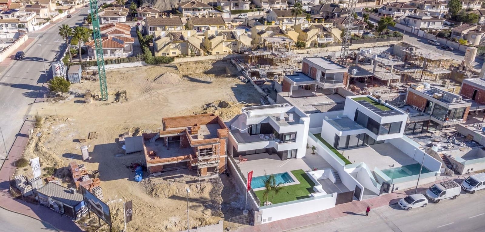 3 slaapkamer Villa te koop in Rojales met zwembad - € 567.000 (Ref: 9479005)