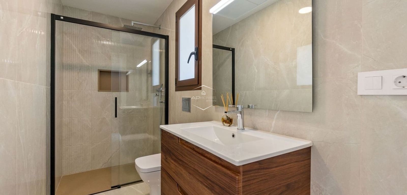 3 makuuhuone Paritalo myytävänä paikassa Benijofar mukana uima-altaan - 406 000 € (Ref: 9479006)