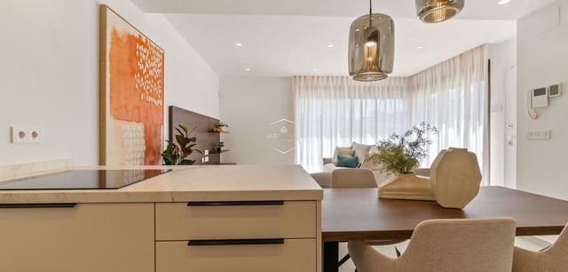 3 makuuhuone Paritalo myytävänä paikassa Benijófar mukana uima-altaan - 406 000 € (Ref: 9479006)