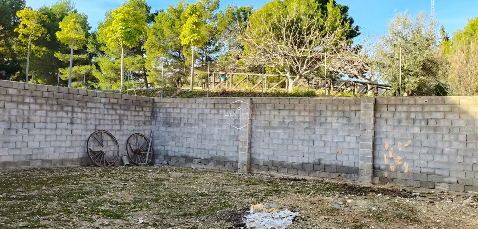 Commercieel te koop in La Romana - € 90.000 (Ref: 9618752)