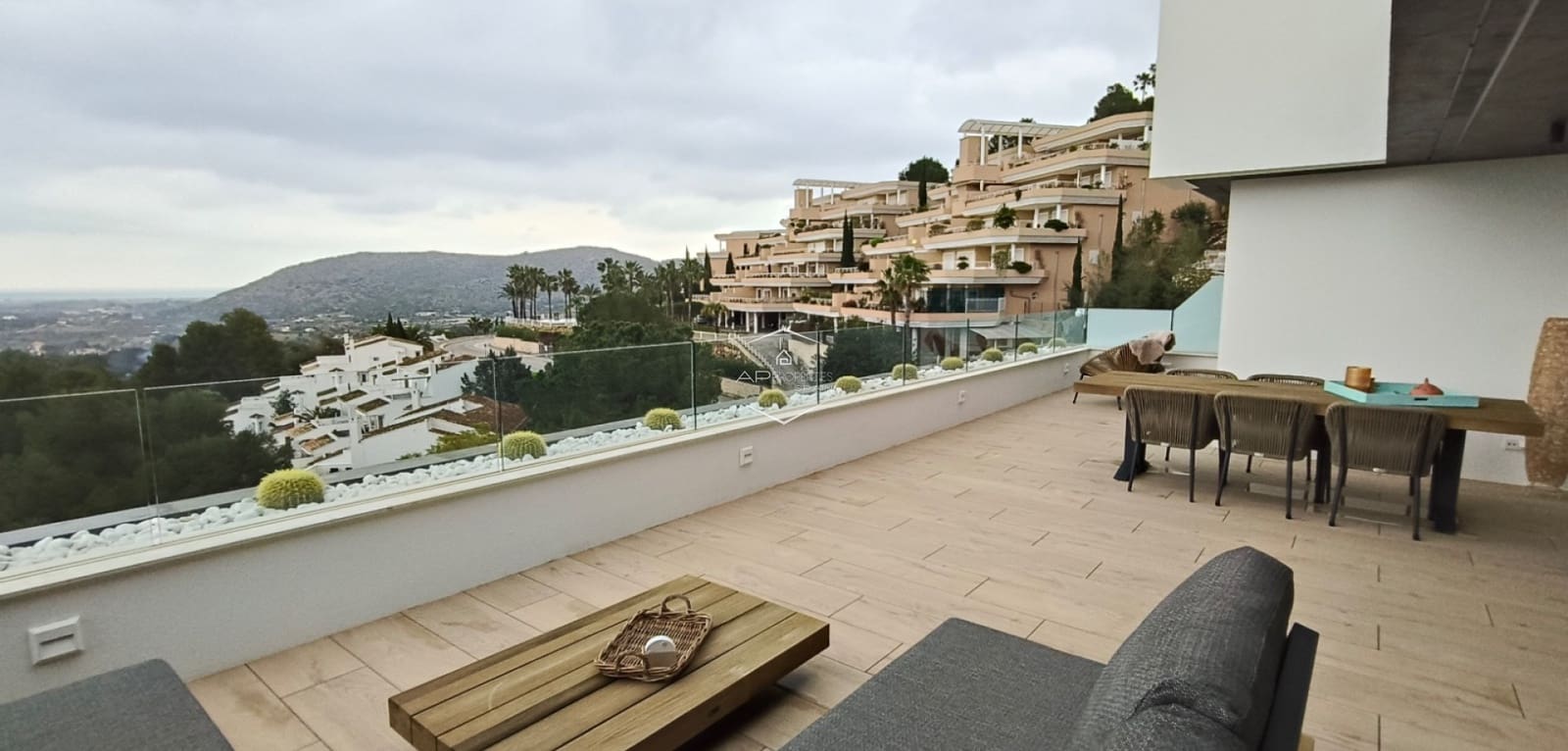 3 soveværelse Lejlighed til salg i La Sella med swimmingpool - € 690.000 (Ref: 9704454)