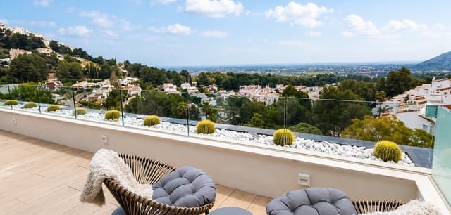 3 Zimmer Apartment zu verkaufen in La Sella mit Pool - 690.000 € (Ref: 9704454)