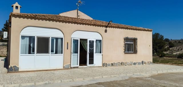 4 sypialnia Finka/Dom wiejski na sprzedaż w La Romana z basenem garażem - 398 000 € (Ref: 9720908)