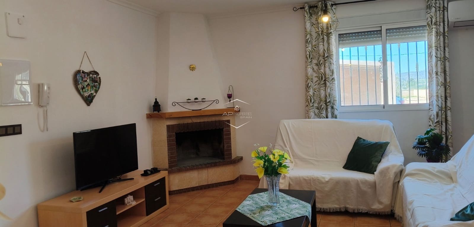 4 makuuhuone Maalaistalo myytävänä paikassa La Romana mukana uima-altaan 
autotalli - 398 000 € (Ref: 9720908)