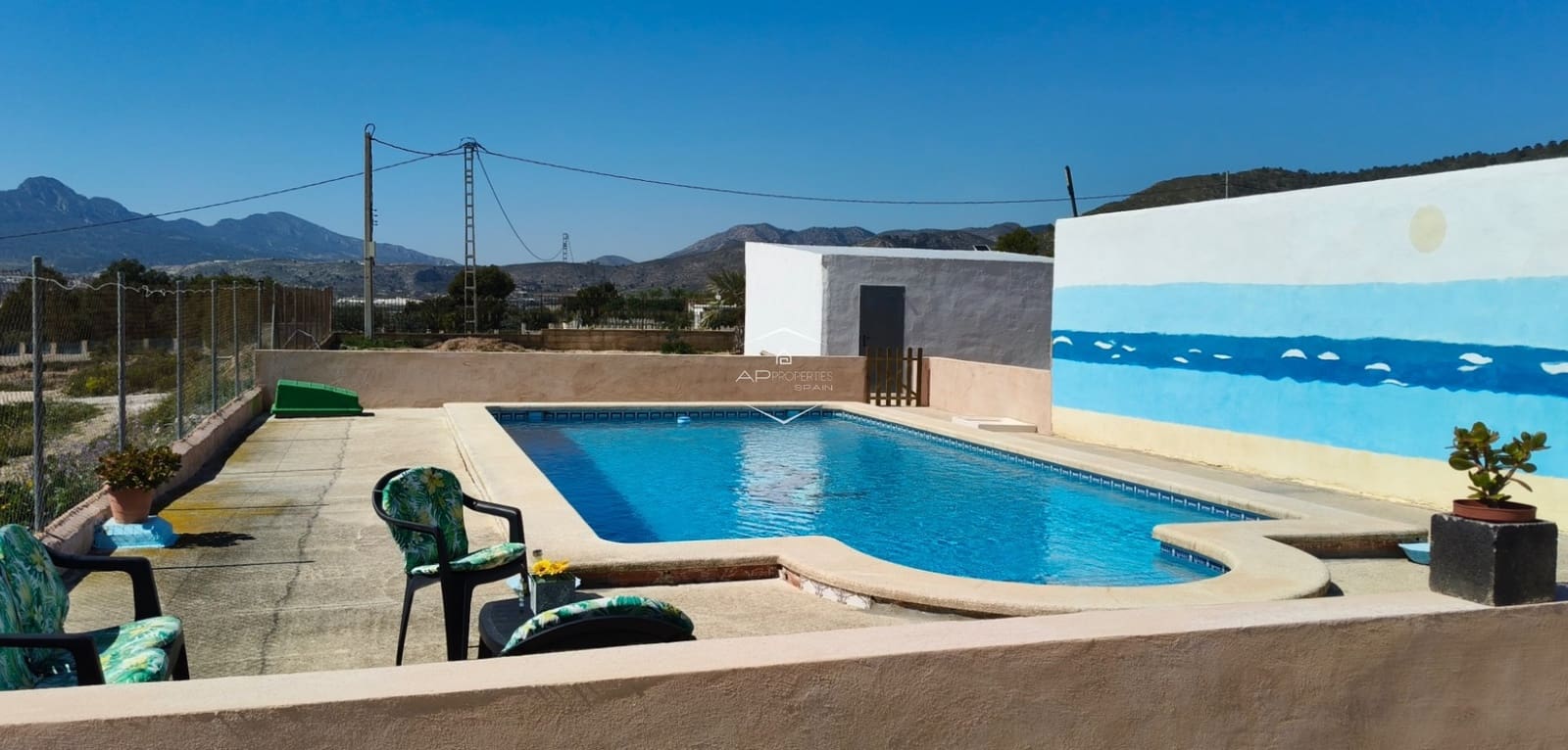 4 makuuhuone Maalaistalo myytävänä paikassa La Romana mukana uima-altaan 
autotalli - 398 000 € (Ref: 9720908)