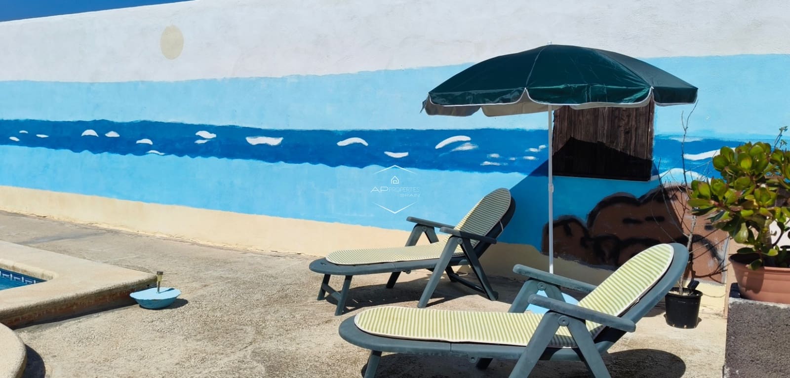 4 makuuhuone Maalaistalo myytävänä paikassa La Romana mukana uima-altaan 
autotalli - 398 000 € (Ref: 9720908)