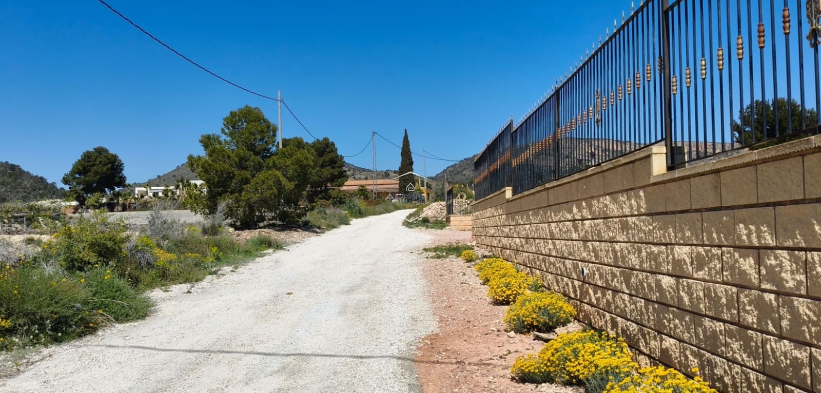 4 makuuhuone Maalaistalo myytävänä paikassa La Romana mukana uima-altaan 
autotalli - 398 000 € (Ref: 9720908)