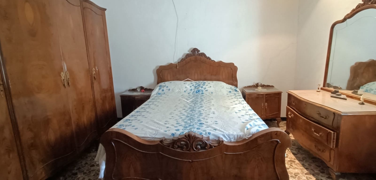 4 makuuhuone Maalaistalo myytävänä paikassa La Romana mukana uima-altaan 
autotalli - 230 000 € (Ref: 9751488)