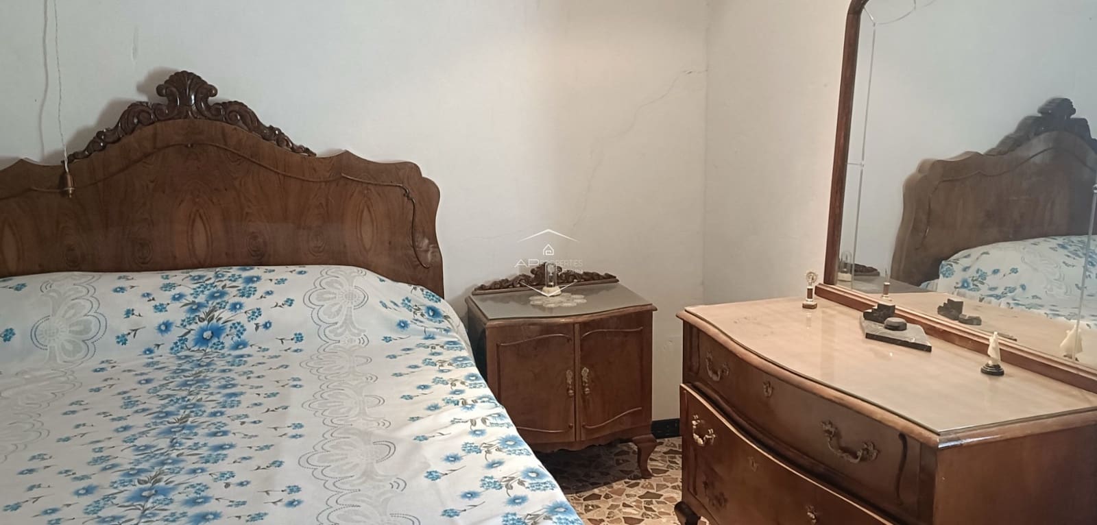 4 makuuhuone Maalaistalo myytävänä paikassa La Romana mukana uima-altaan 
autotalli - 230 000 € (Ref: 9751488)