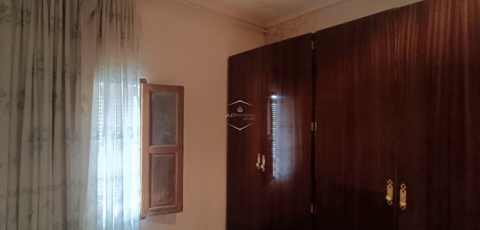 4 bedroom Finca/Country House for sale in La Romana with pool garage - € 230,000 (Ref: 9751488)