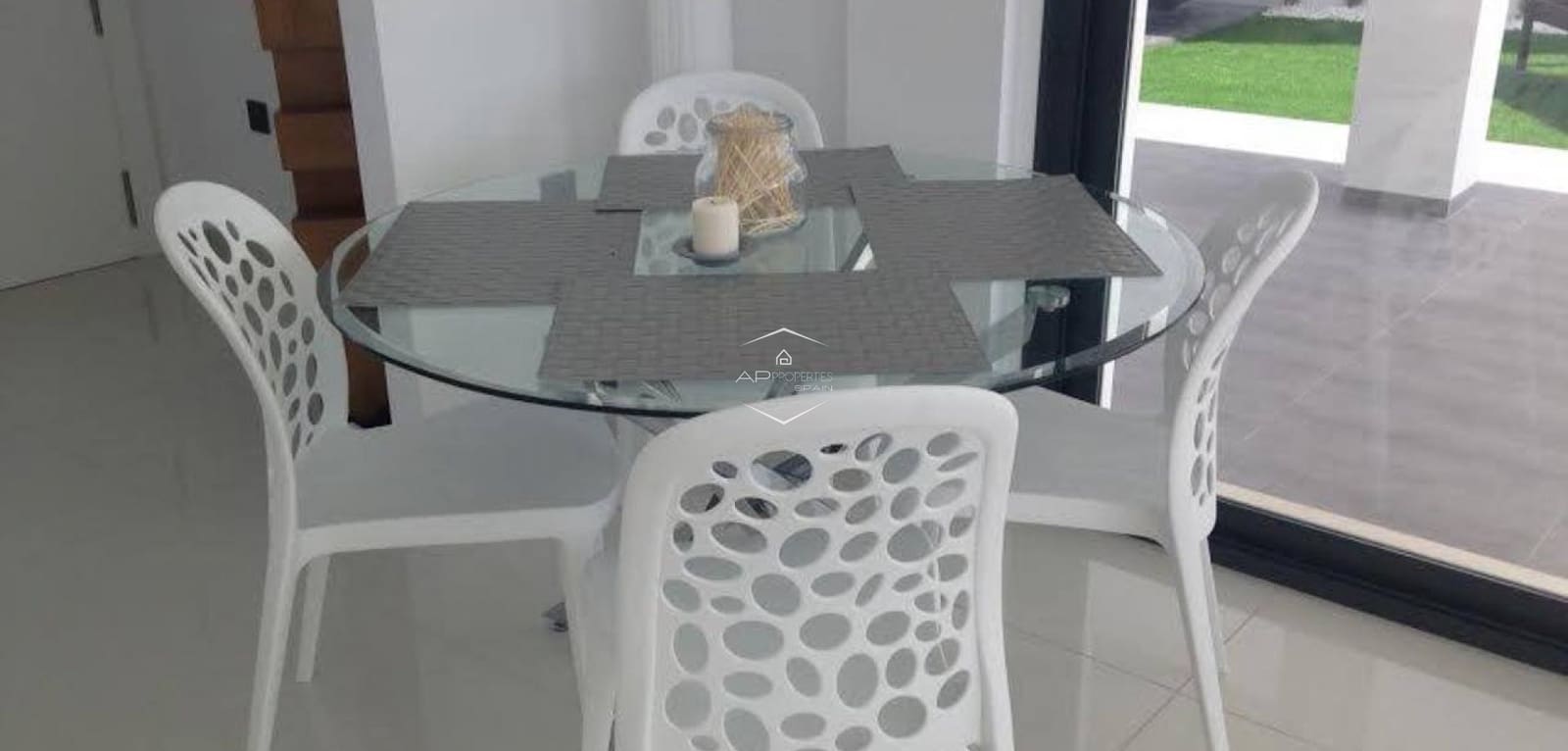 3 slaapkamer Villa te koop in La Romana met zwembad - € 379.900 (Ref: 9932714)