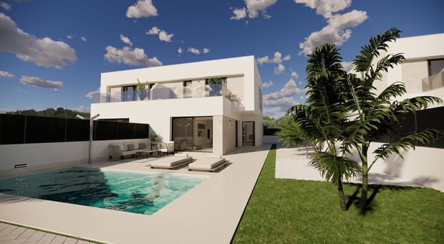 3 chambre Villa/Maison à vendre à El Chaparral, Torrevieja avec piscine garage - 550 000 € (Ref: 9386029)