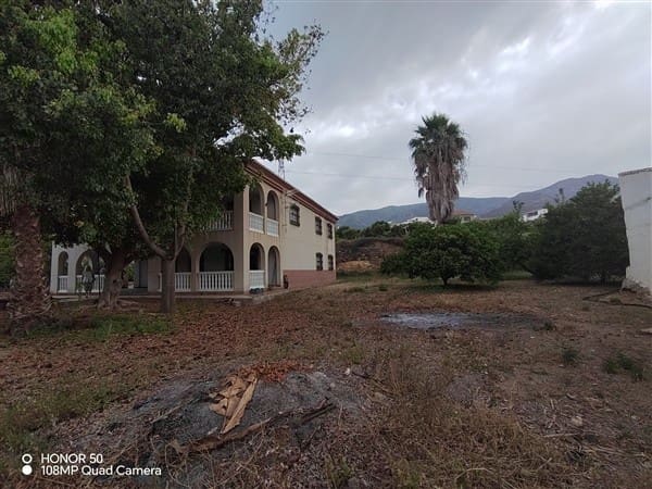 6 soverom Villa til salgs i Molvizar med garasje - € 380 000 (Ref: 10027672)