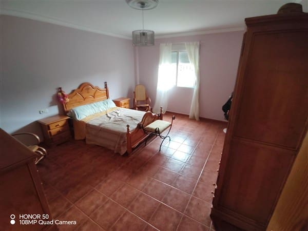 6 soverom Villa til salgs i Molvizar med garasje - € 380 000 (Ref: 10027672)