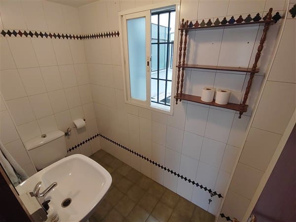Apartamento de 3 habitaciones en Granada ciudad en venta - 292.000 € (Ref: 10027673)