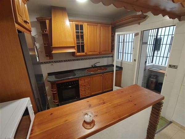 Apartamento de 3 habitaciones en Granada ciudad en venta - 292.000 € (Ref: 10027673)