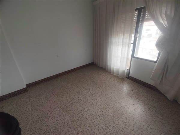 12 soveværelse Byhus til salg i Itrabo med garage - € 262.000 (Ref: 8292960)