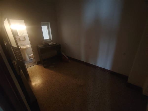 12 soveværelse Byhus til salg i Itrabo med garage - € 262.000 (Ref: 8292960)