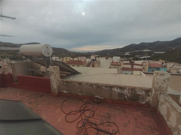 12 soveværelse Byhus til salg i Itrabo med garage - € 262.000 (Ref: 8292960)