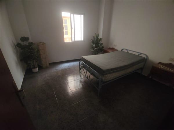 12 soveværelse Byhus til salg i Itrabo med garage - € 262.000 (Ref: 8292960)