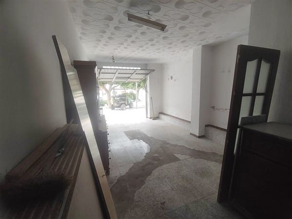 12 soveværelse Byhus til salg i Itrabo med garage - € 262.000 (Ref: 8292960)