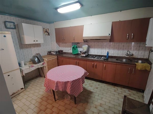 4 soveværelse Byhus til salg i Motril - € 125.000 (Ref: 8292971)