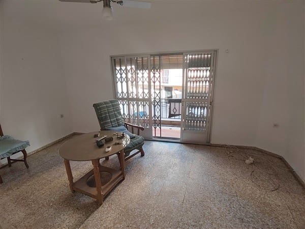 4 soveværelse Byhus til salg i Motril - € 125.000 (Ref: 8292971)