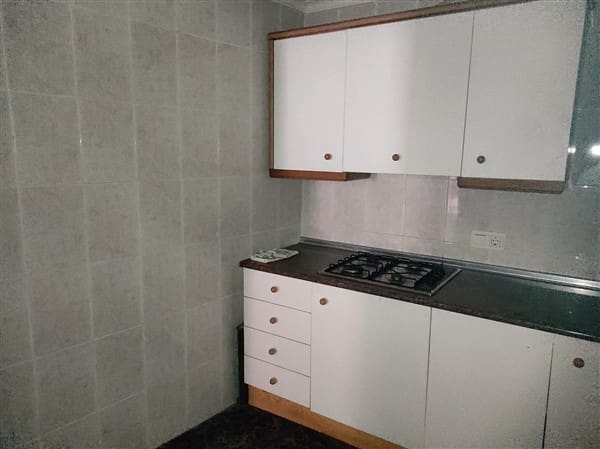 3 soveværelse Byhus til salg i Jorairatar - € 35.000 (Ref: 8292972)