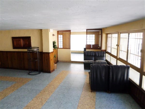 6 slaapkamer Huis te koop in La Peza - € 240.000 (Ref: 8292994)