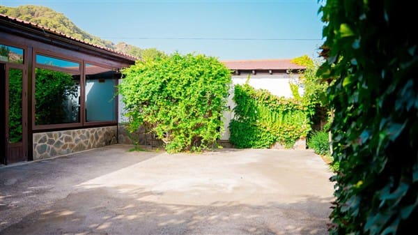 1 bedroom Commercial for sale in La Peza with garage - € 292,000 (Ref: 8292995)