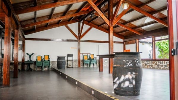 1 bedroom Commercial for sale in La Peza with garage - € 292,000 (Ref: 8292995)