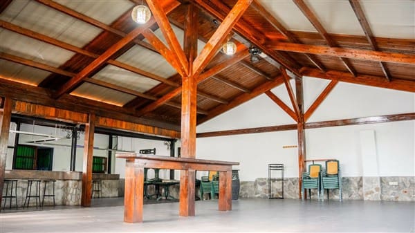 1 bedroom Commercial for sale in La Peza with garage - € 292,000 (Ref: 8292995)