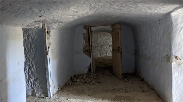 6 soveværelse Hulehus til salg i Huéscar - € 26.000 (Ref: 8293000)