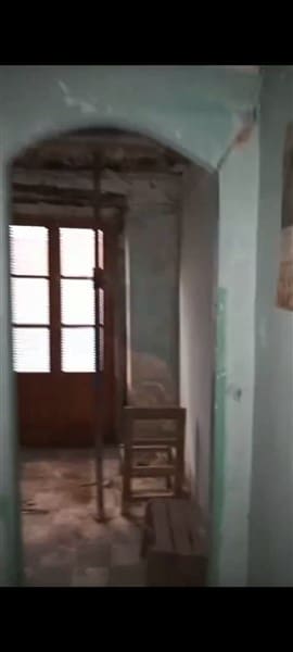 5 soveværelse Byhus til salg i Baza - € 24.500 (Ref: 8293004)