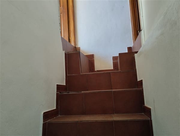 3 soveværelse Byhus til salg i La Peza - € 60.000 (Ref: 8293344)