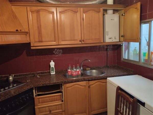 3 slaapkamer Huis te koop in La Peza - € 60.000 (Ref: 8293344)