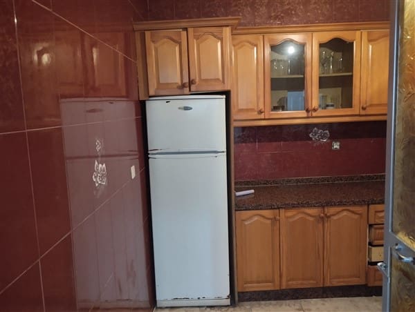 3 slaapkamer Huis te koop in La Peza - € 60.000 (Ref: 8293344)