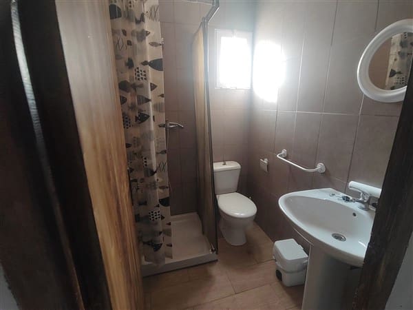 5 quarto Casa em Banda para venda em Izbor - 86 900 € (Ref: 8303608)