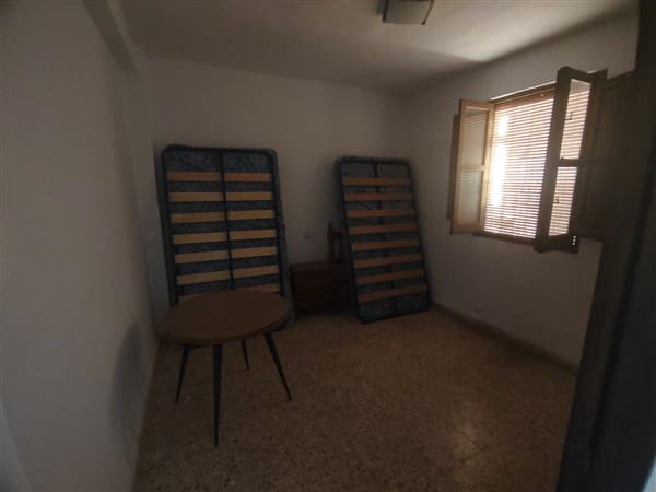 5 soveværelse Byhus til salg i Izbor, El Pinar - € 86.900 (Ref: 8303608)