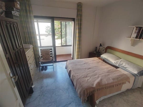 5 makuuhuone Rivitalo myytävänä paikassa Motril - 305 000 € (Ref: 8303610)