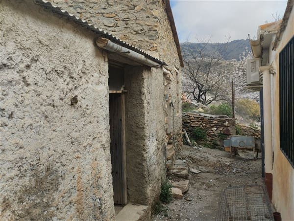 3 soveværelse Byhus til salg i Rubite - € 65.000 (Ref: 8303612)