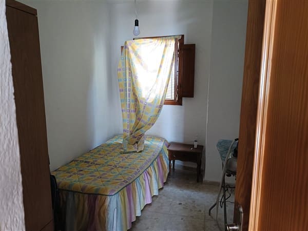 8 slaapkamer Rijtjeshuis te koop in Albuñol - € 287.000 (Ref: 8341945)