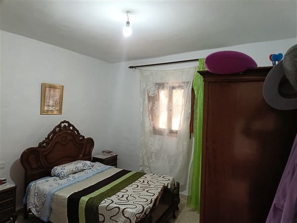 8 slaapkamer Rijtjeshuis te koop in Albuñol - € 287.000 (Ref: 8341945)