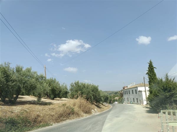 12 soveværelse Finca/Landehus til salg i Montefrio med garage - € 138.000 (Ref: 8349120)