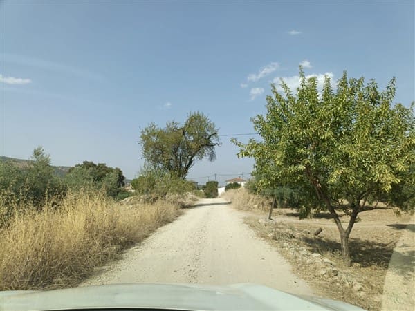 12 soveværelse Finca/Landehus til salg i Montefrio med garage - € 138.000 (Ref: 8349120)