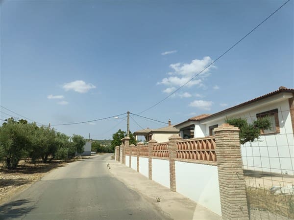 12 soveværelse Finca/Landehus til salg i Montefrio med garage - € 138.000 (Ref: 8349120)