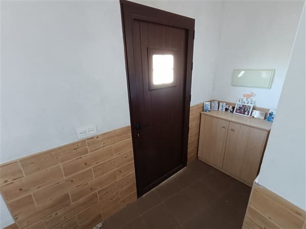 4 slaapkamer Huis te koop in Los Laneros, Cortes de Baza met garage - € 129.000 (Ref: 8349121)